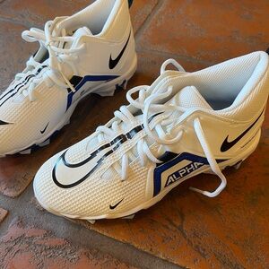 Boys Nike Alpha Cleats